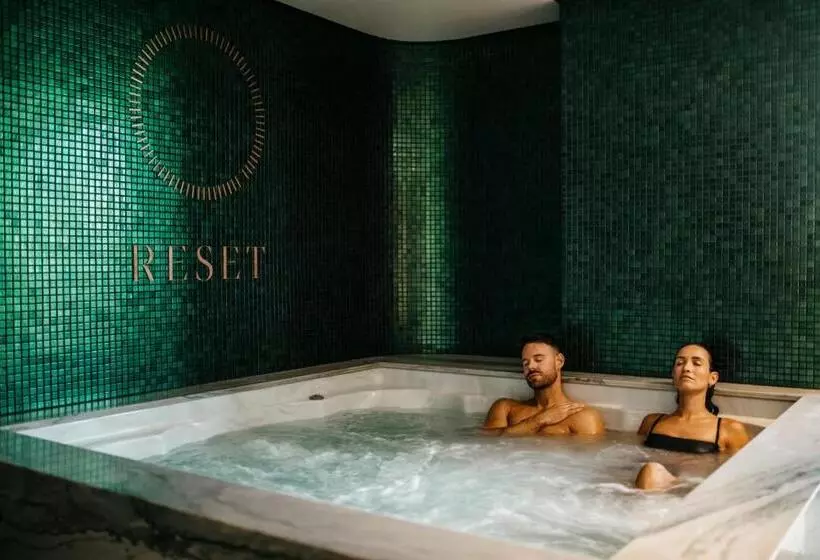 ホテル Astina Suites, Penrith