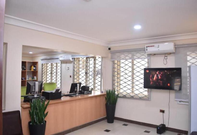 هتل Ayaakaje Guest House