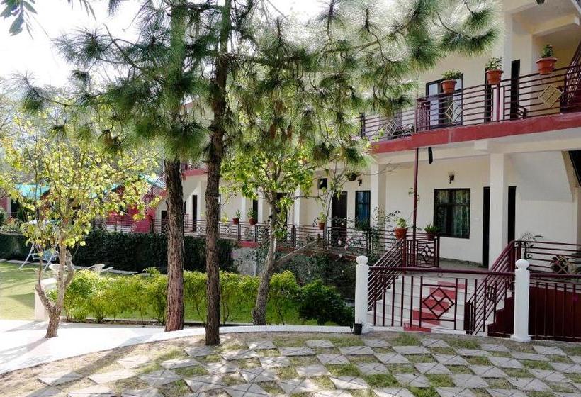 ホテル Kasauli Nature Inn