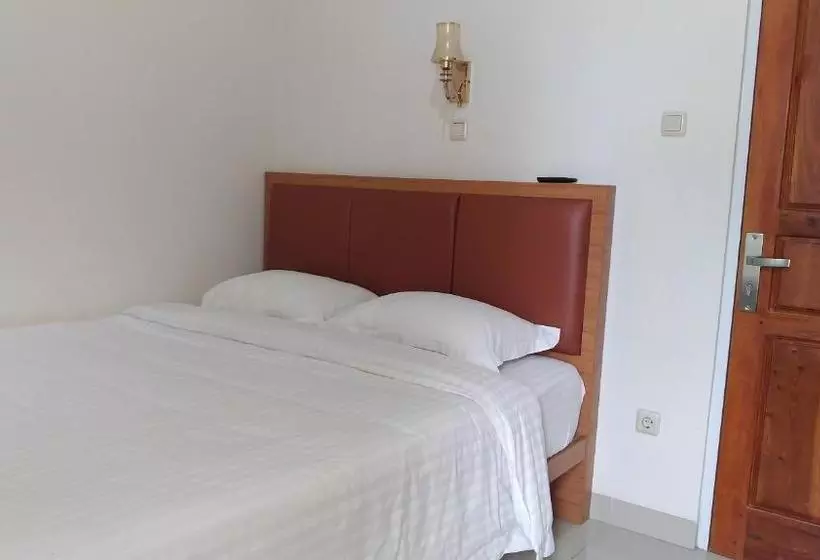 پانسیون Doesnami Guesthouse Syariah