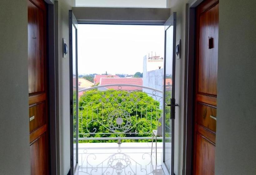 Panzió Doesnami Guesthouse Syariah