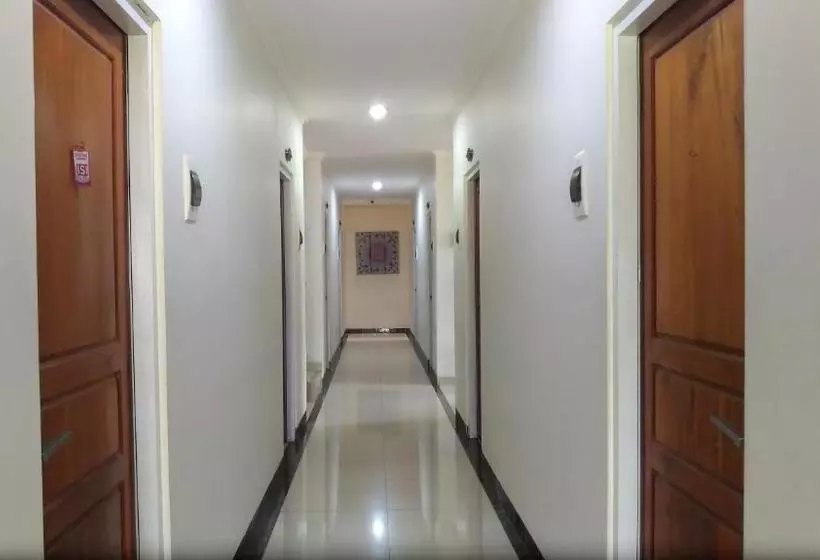 پانسیون Doesnami Guesthouse Syariah