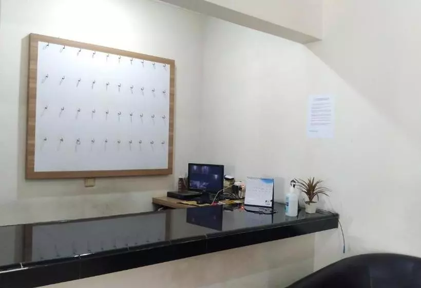 پانسیون Doesnami Guesthouse Syariah