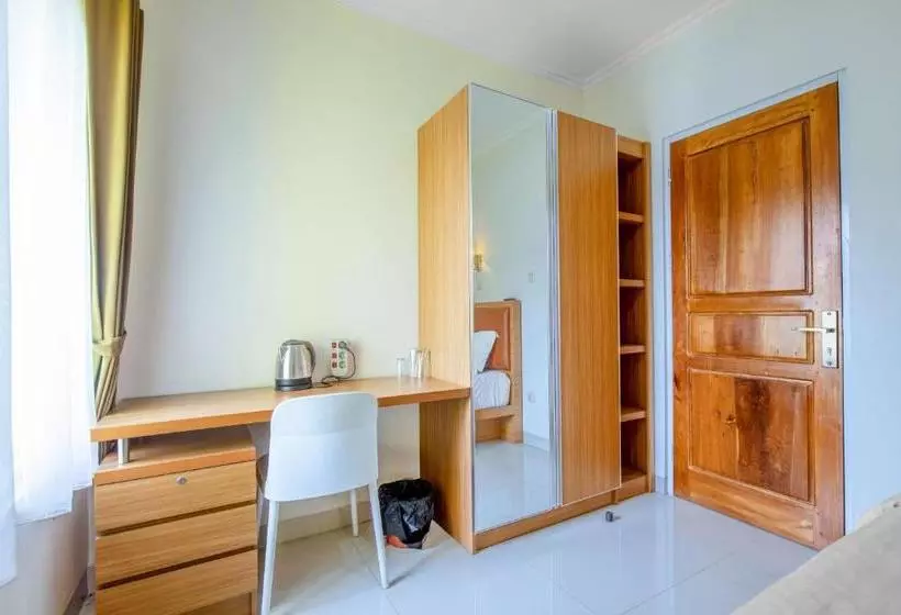 پانسیون Doesnami Guesthouse Syariah