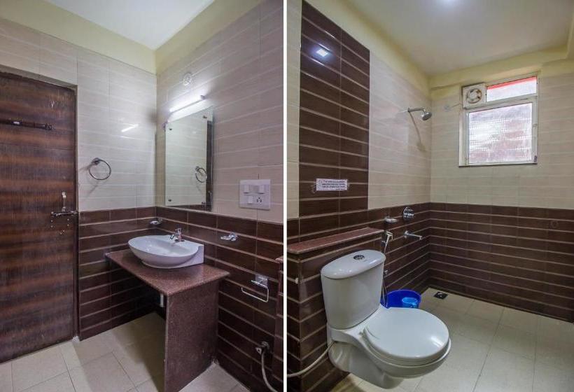 Pensionat Oyo Home 80374 Ocean View 2bhk Dabolim