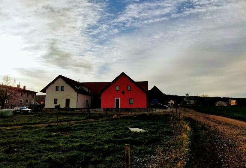 ペンション Penzion Janoušek Motorsport český Krumlov