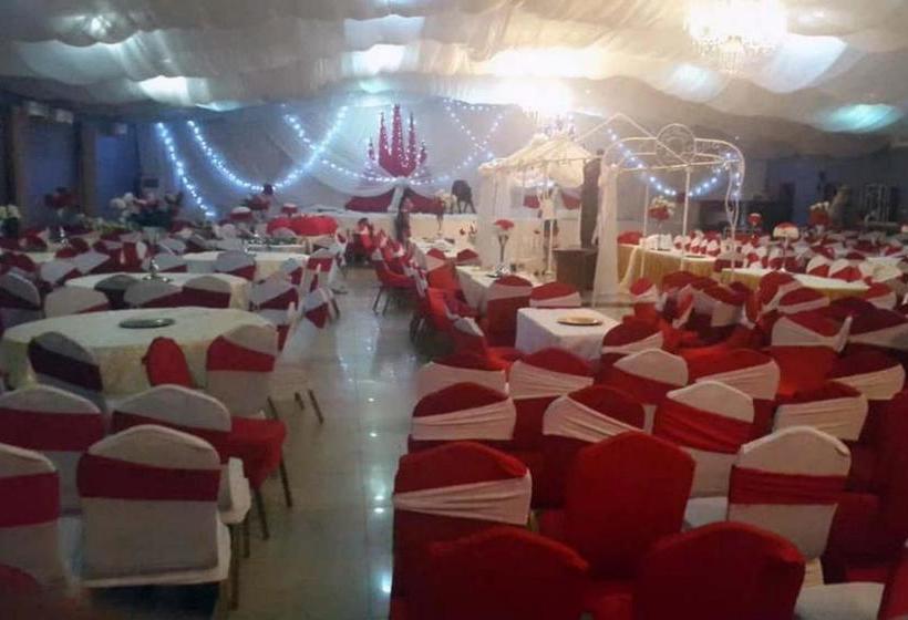 پانسیون Marble Arch S  Master Room