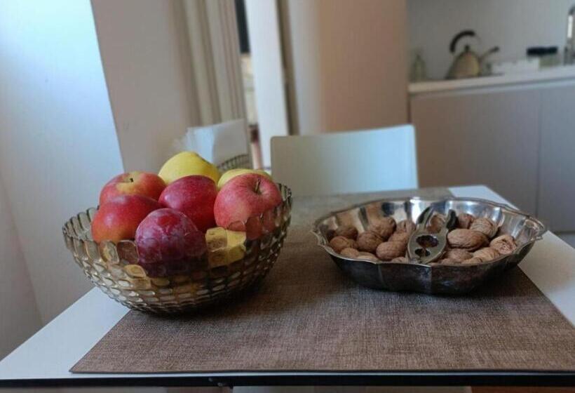 تختخواب و صبحانه Dimorapulia