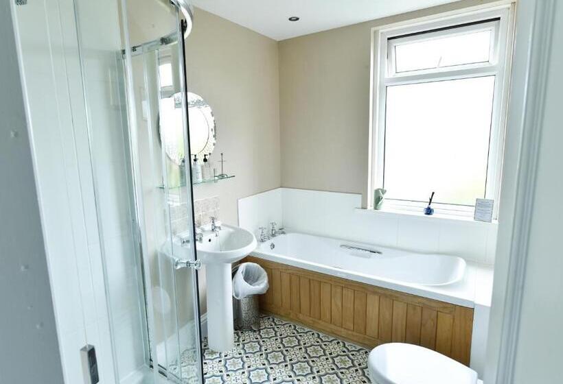 Bed and Breakfast Hillcrest Whitby