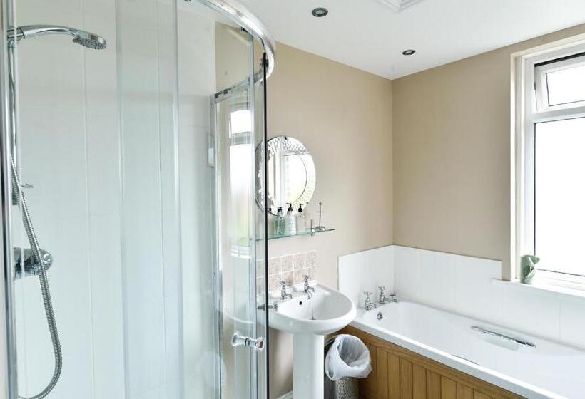 Bed and Breakfast Hillcrest Whitby