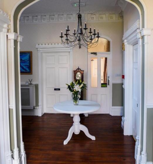 Bed and Breakfast Hillcrest Whitby