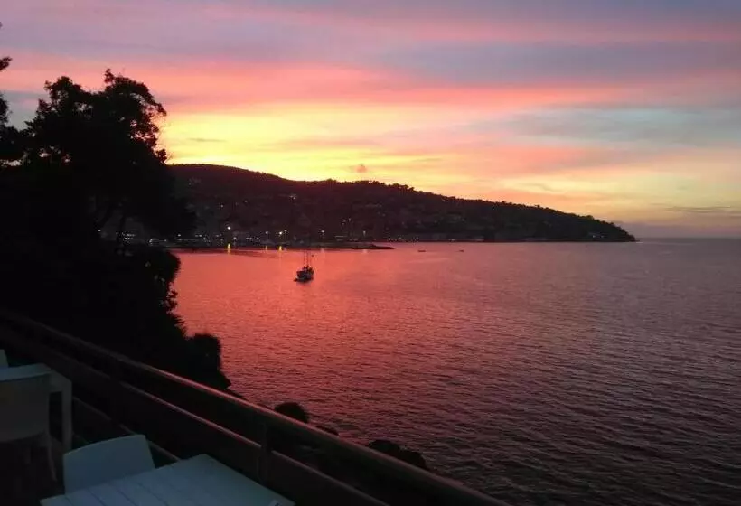 Aamiaismajoitus (B&B) Villa Flora Argentario