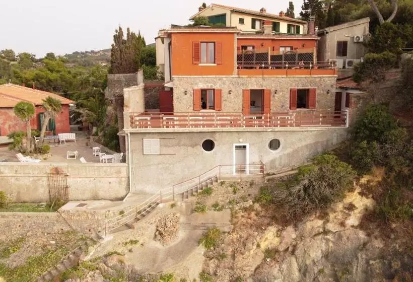 Aamiaismajoitus (B&B) Villa Flora Argentario