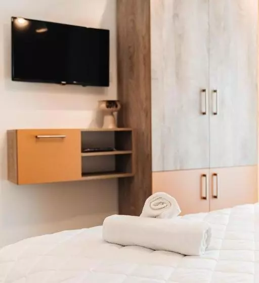 تختخواب و صبحانه Villa Misija