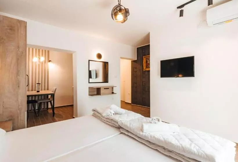 تختخواب و صبحانه Villa Misija
