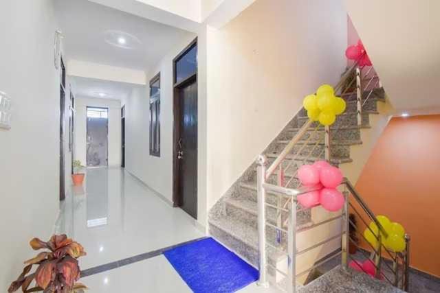 בית מלון כפרי Collection O Welcome Regency