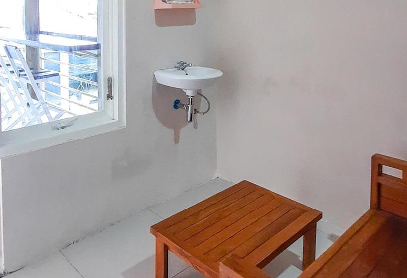 Hotel Sky In Homestay Syariah Near Rsud Sogaten