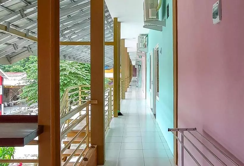 ホテル Sky In Homestay Syariah Near Rsud Sogaten