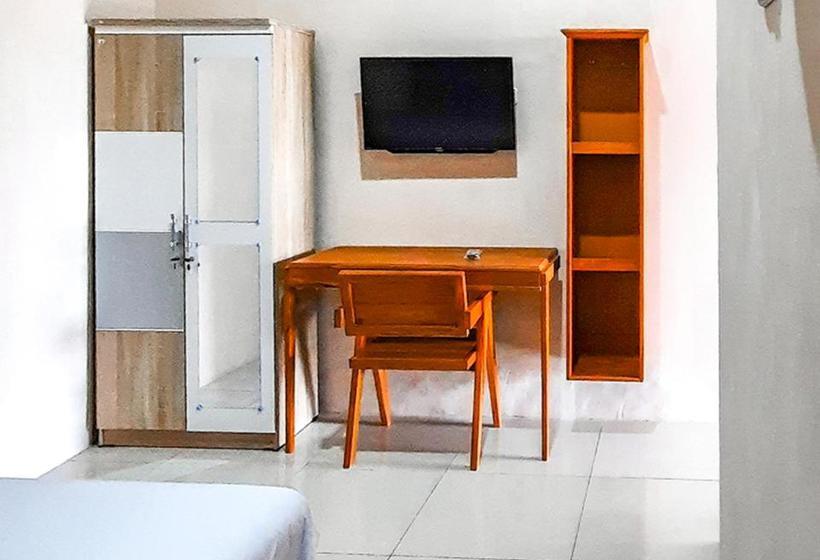 Hotel Sky In Homestay Syariah Near Rsud Sogaten