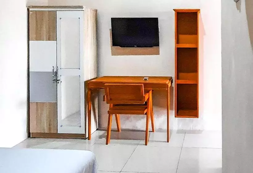 ホテル Sky In Homestay Syariah Near Rsud Sogaten