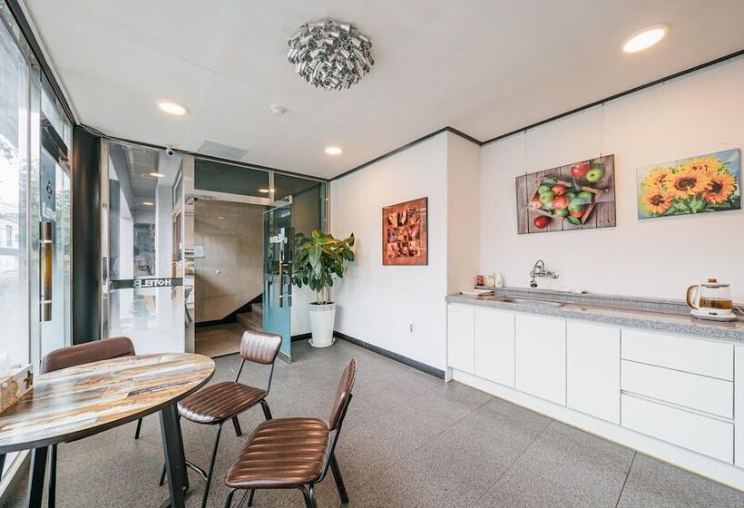 Jeju Central Park Residence