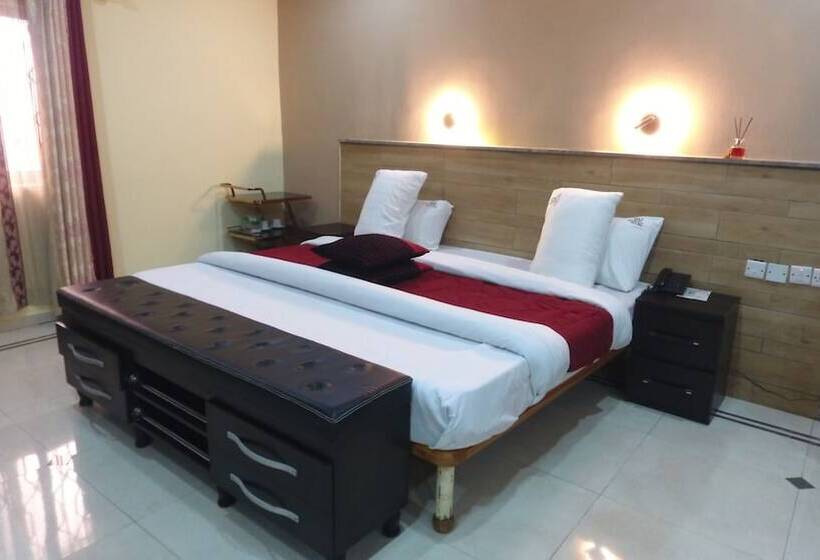 پانسیون Room In Lodge Choice Gate Hotel Business Double