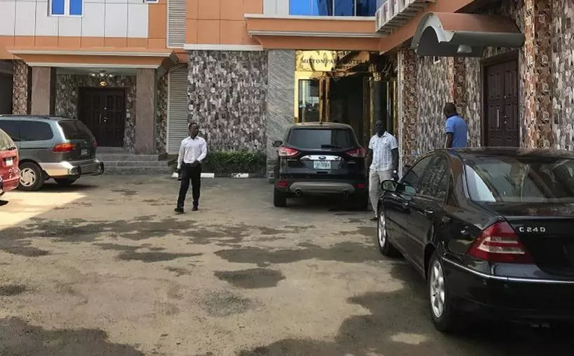 پانسیون Milton Park  And Resort  Deluxe