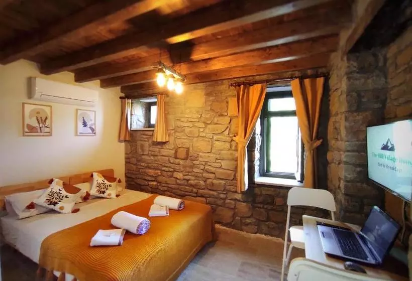 پانسیون The Hill Village House