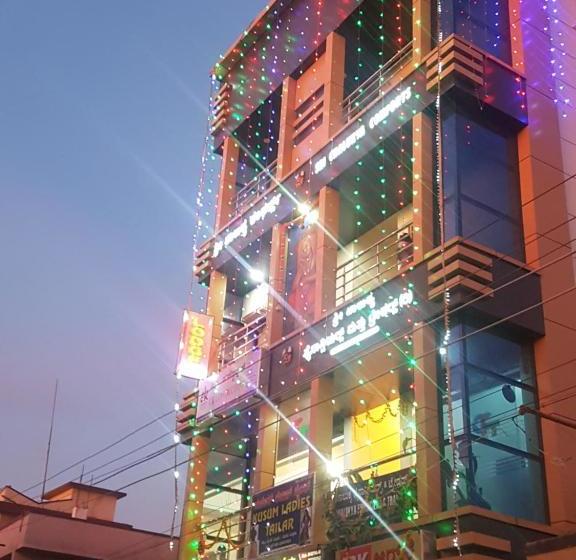 فندق Chalukya Comforts