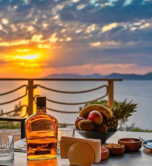 هتل Heaven Resort Faralya