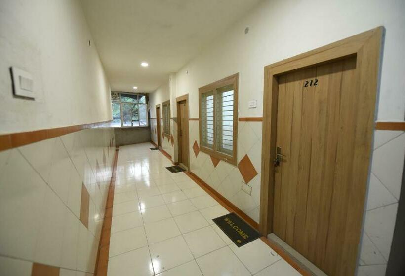 בית מלון כפרי Mayur