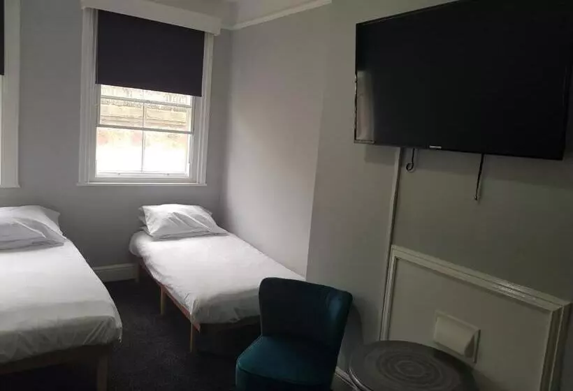Hotelli Piccadilly Central