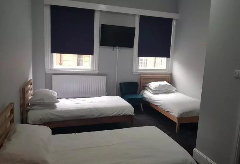 Hotelli Piccadilly Central