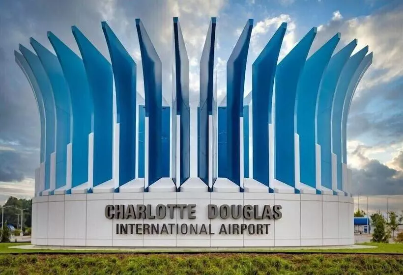 ホテル Springhill Suites By Marriott Charlotte Huntersville