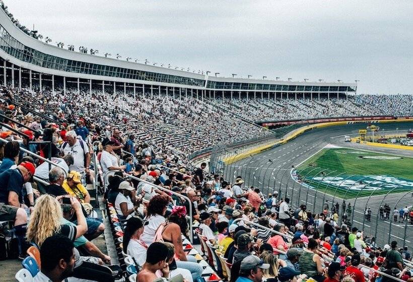 فندق Springhill Suites By Marriott Charlotte Huntersville