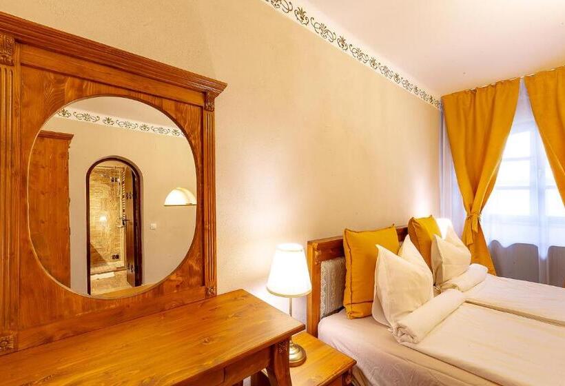 Отель Casa Joseph Haydn