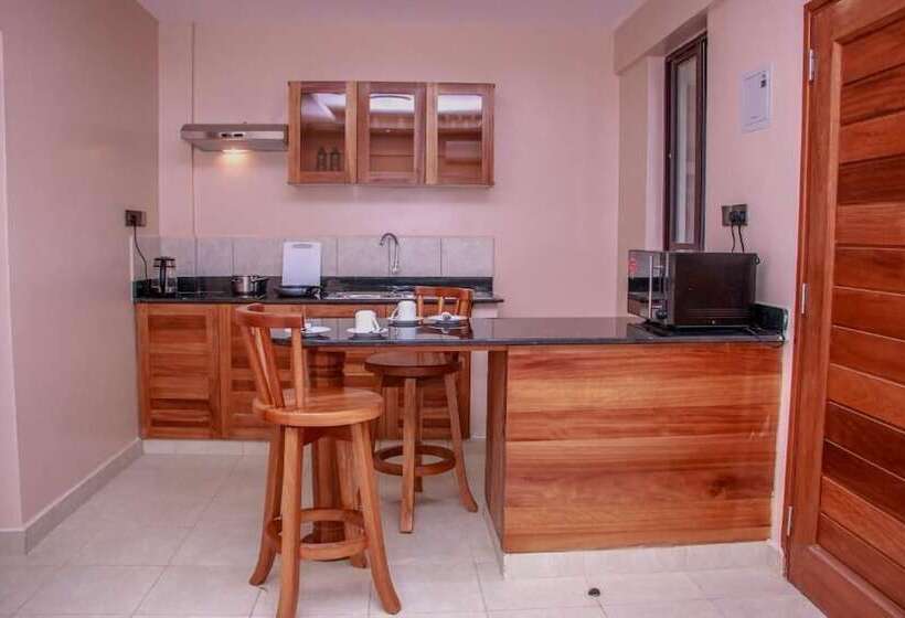 هتل Comster Mtwapa