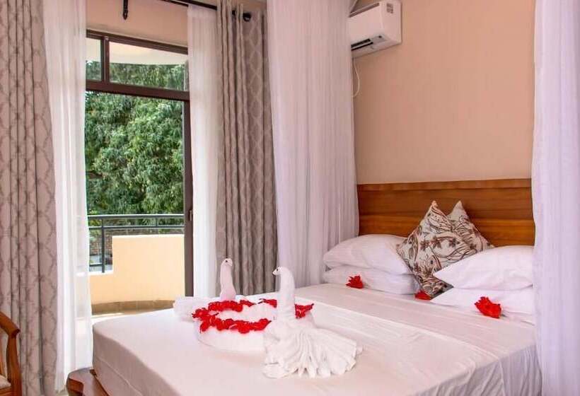 هتل Comster Mtwapa