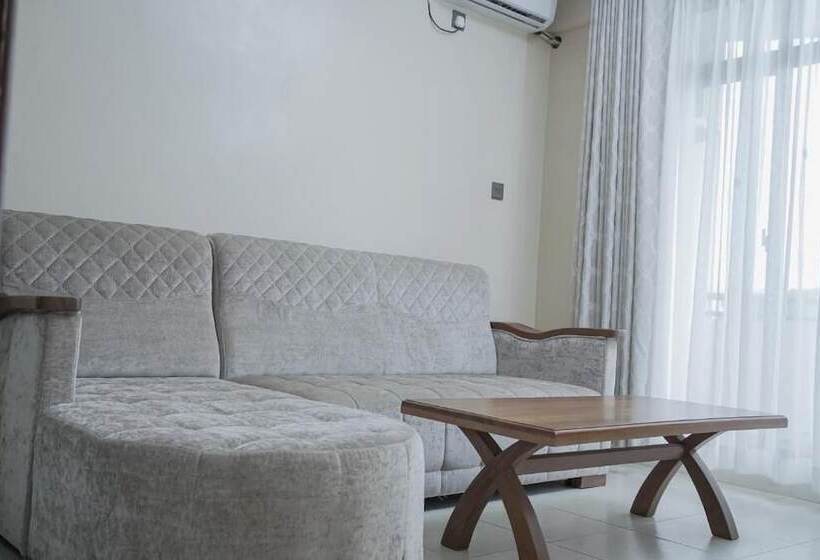 هتل Comster Mtwapa