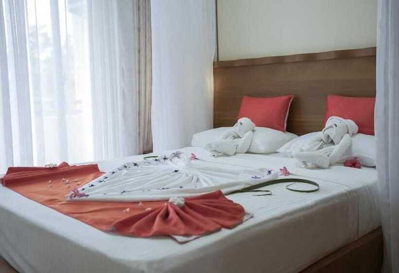 هتل Comster Mtwapa