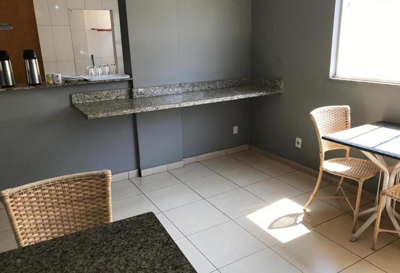 בית מלון כפרי Goiânia Executive