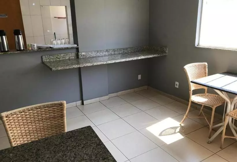 هتل Goiânia Executive