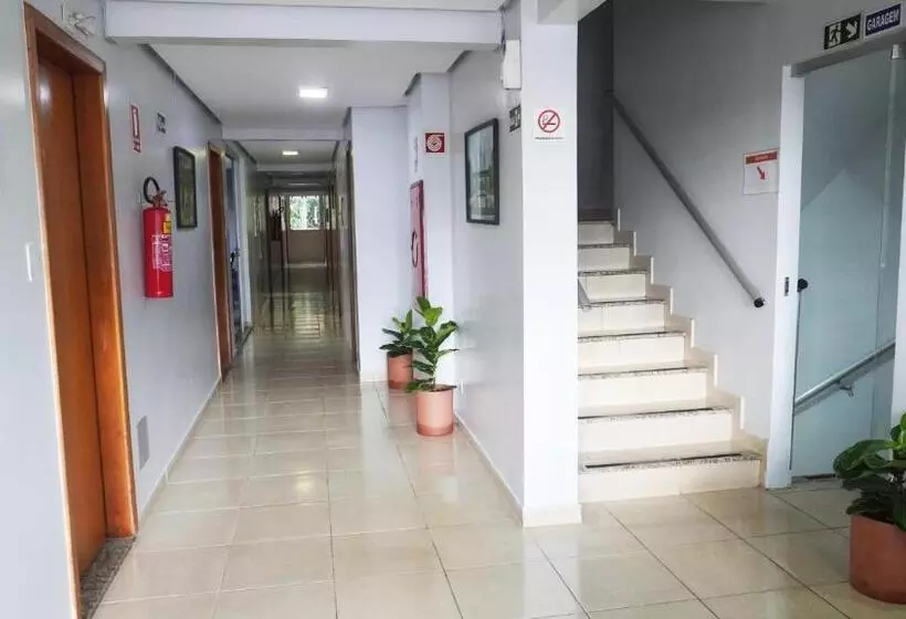 هتل Goiânia Executive