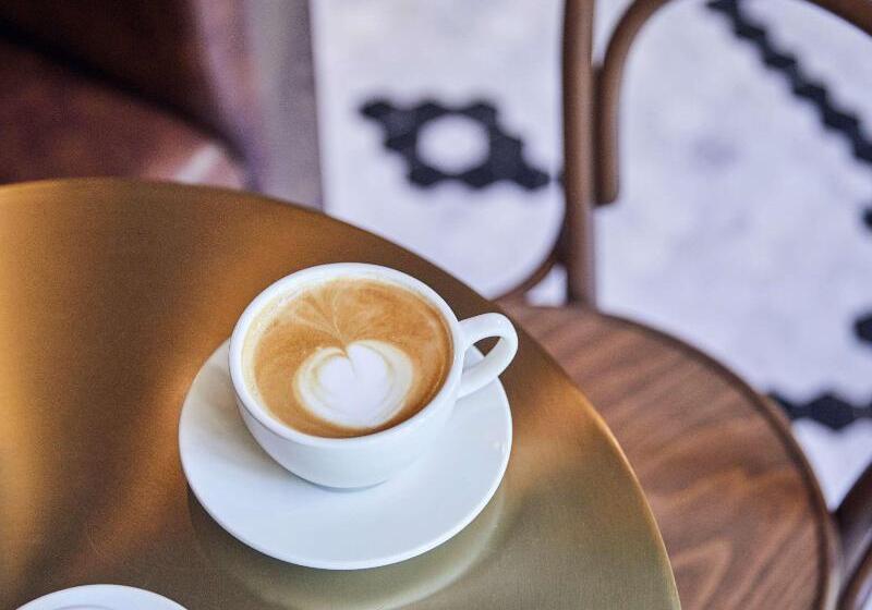 فندق Ibis London Sutton Point