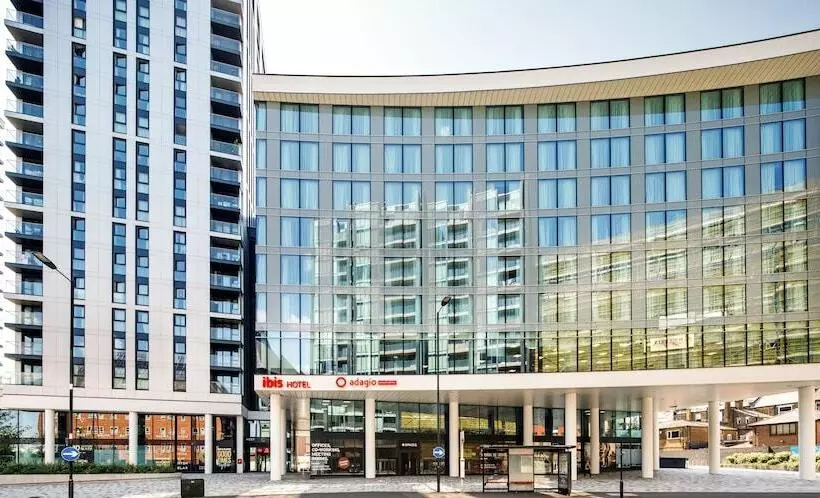 ホテル Ibis London Sutton Point