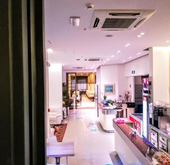 Hotel K2 Cervia 3 Stelle Sup