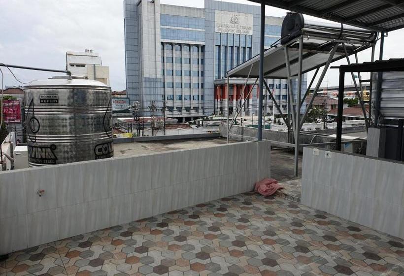 בית מלון כפרי Koolkost @ Jalan Urip Sumoharjo Makassar