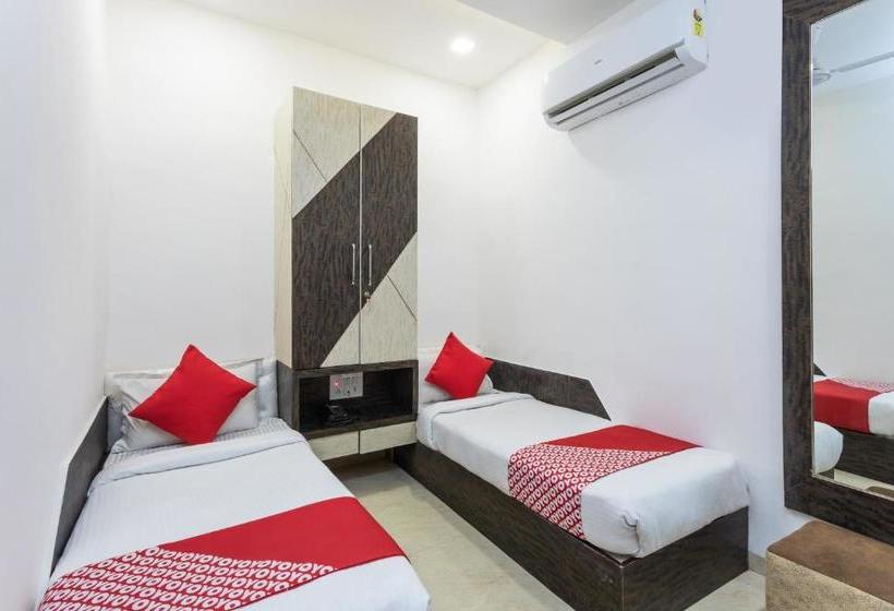ホテル Oyo Flagship 80138  Sr