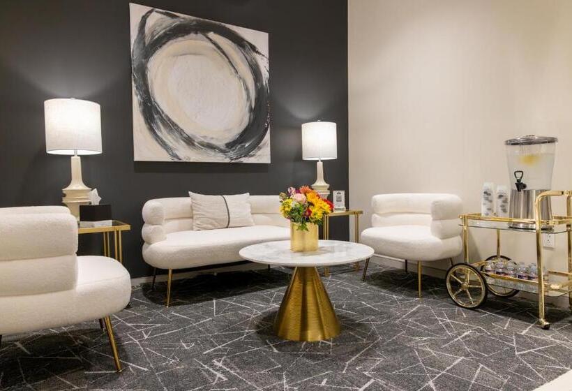 Sheraton Flowood The Refuge Hotel & Conference Center