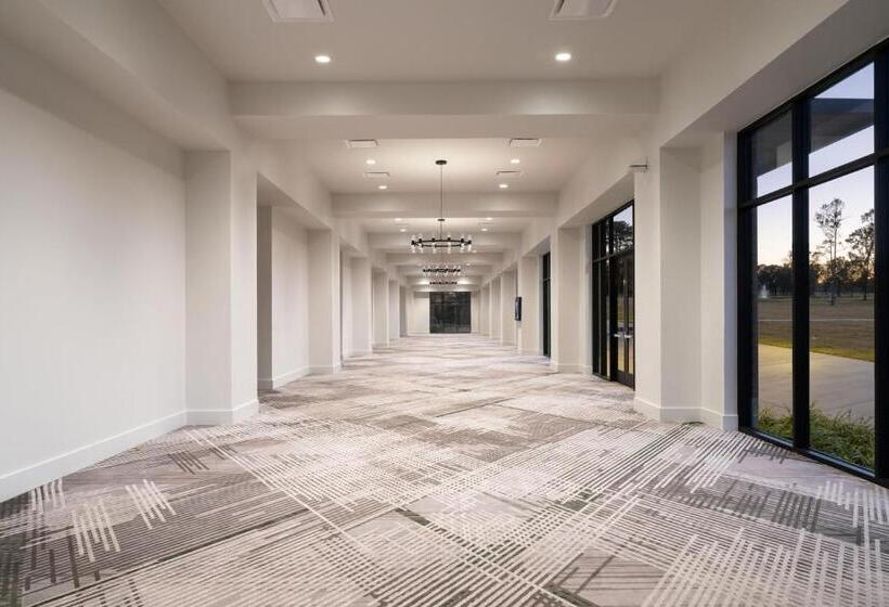 Sheraton Flowood The Refuge Hotel & Conference Center